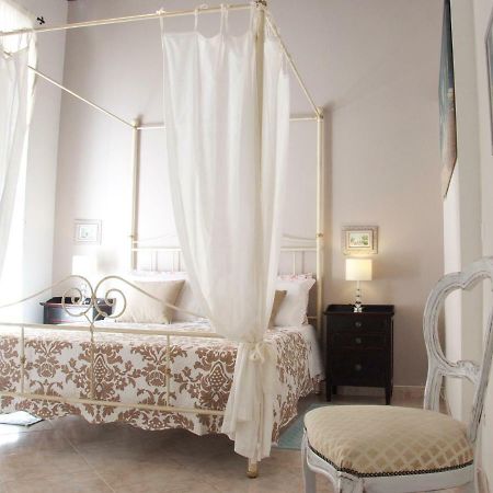 New Romantic Suite Cagliari Luaran gambar
