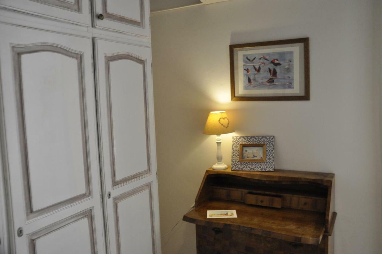 New Romantic Suite Cagliari Luaran gambar