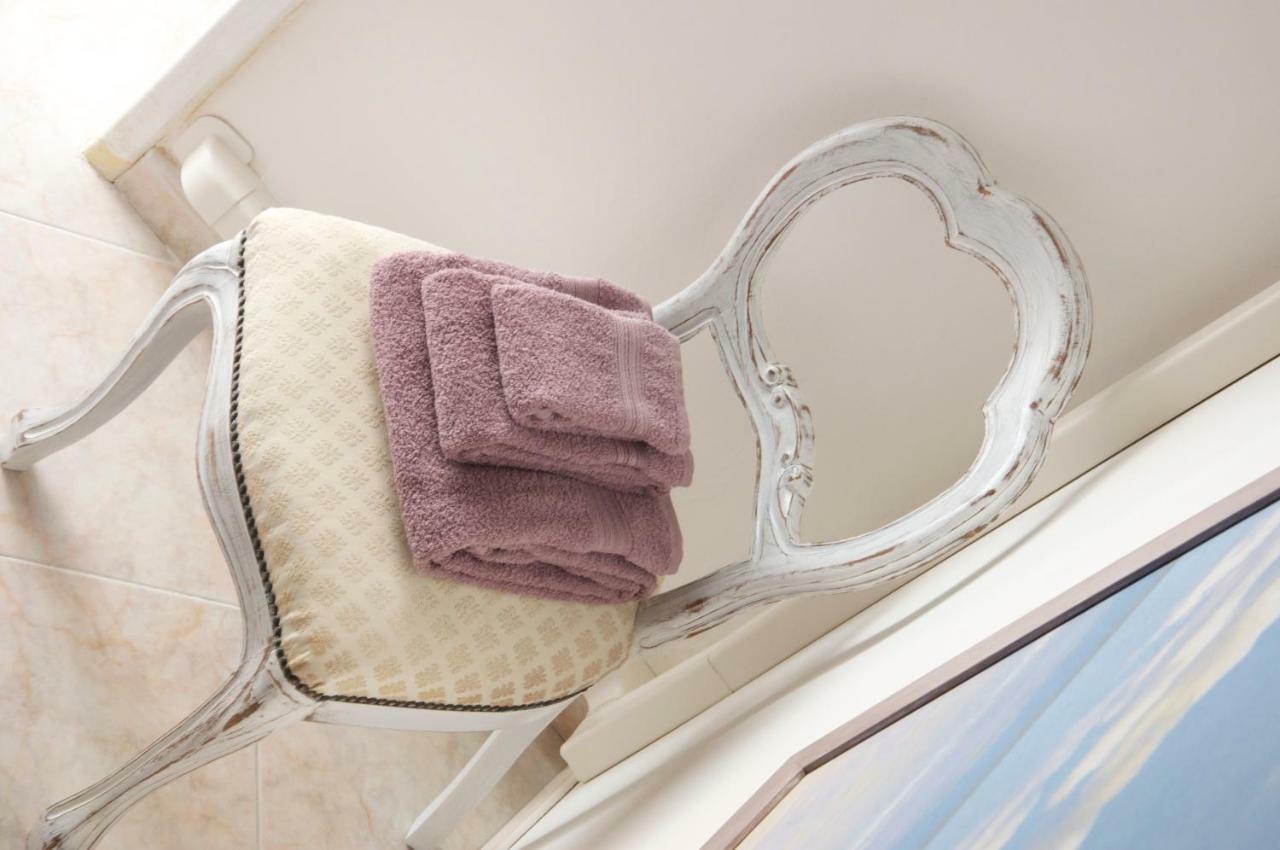 New Romantic Suite Cagliari Luaran gambar