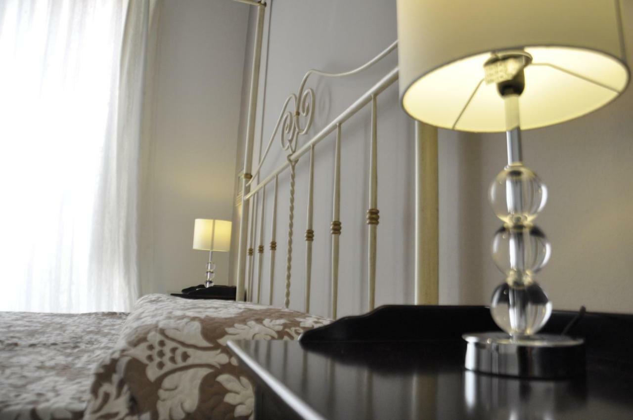 New Romantic Suite Cagliari Luaran gambar